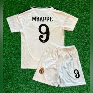 Mbappe Kids Small Youth Soccer Jersey Size 24 - 6-7 Real Madrid White Home Kit